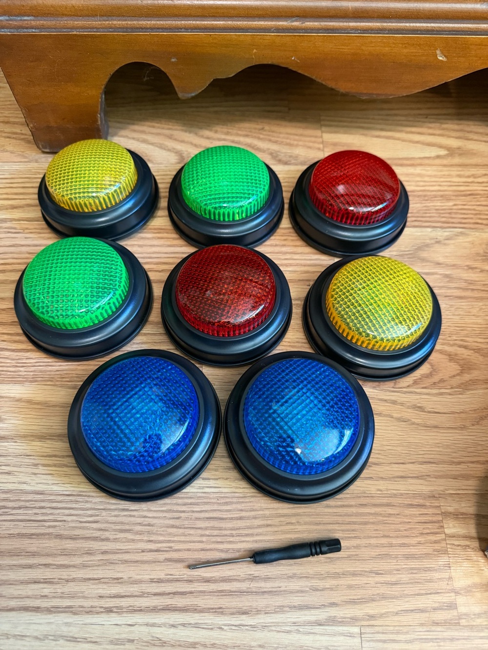 Large set of 8 ,Learning Resources Lights & Sounds Buzzers Answer Buzzers